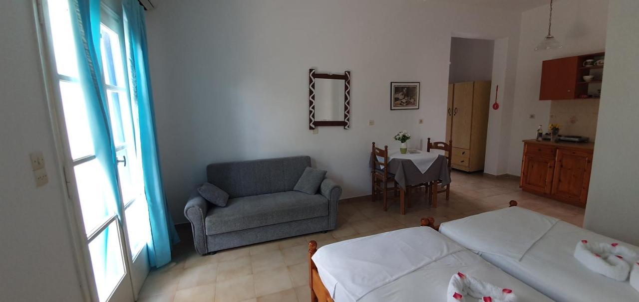 Jenny Apartments كارلوفاسي المظهر الخارجي الصورة